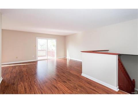 308 Oakfield Dr, Ballwin, MO 63021 photo 4