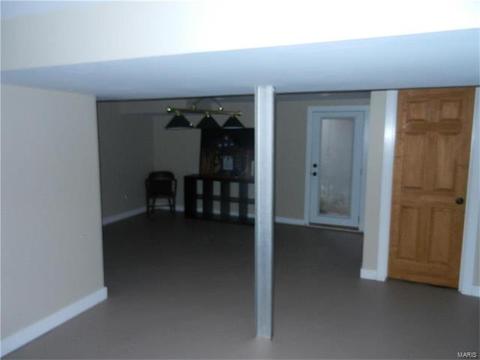 457 E Jackson, Saint Louis, MO 63119 photo 9