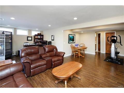 1307 Brighton Crest Dr, O'fallon, MO 63366 photo 16