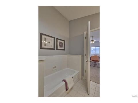 618 Windy Ridge Dr, Ballwin, MO 63021 photo 28
