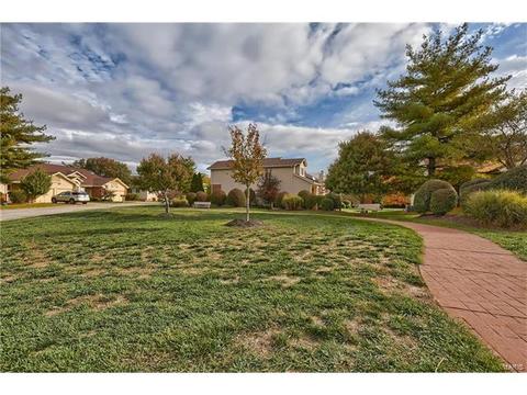618 Windy Ridge Dr, Ballwin, MO 63021 photo 6
