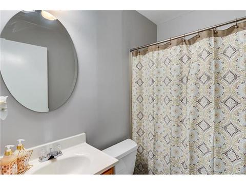 346 Carmel Woods Dr, Ellisville, MO 63021 photo 11