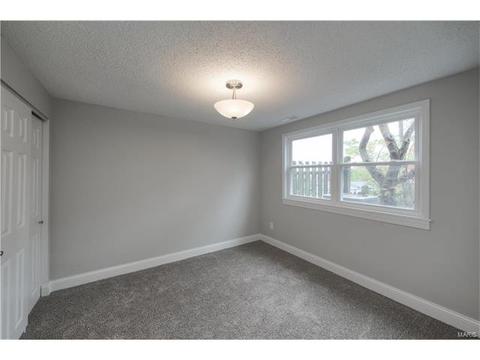 979 Conestoga Dr, Manchester, MO 63021 photo 18