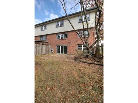 979 Conestoga Dr, Manchester, MO 63021 photo 21