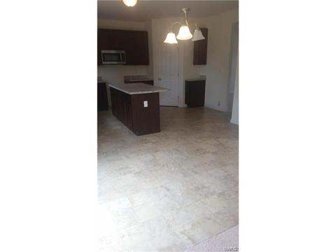 512 Wabash Pl, O'fallon, MO 63366 photo 4