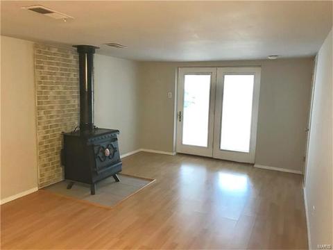 303 Coventry Ln, Manchester, MO 63021 photo 12