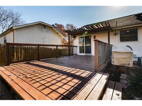215 Valleyoak Ct, Ballwin, MO 63021 photo 20