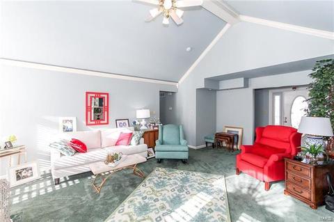 208 Greenburn Dr, Weldon Spring, MO 63304 photo 5