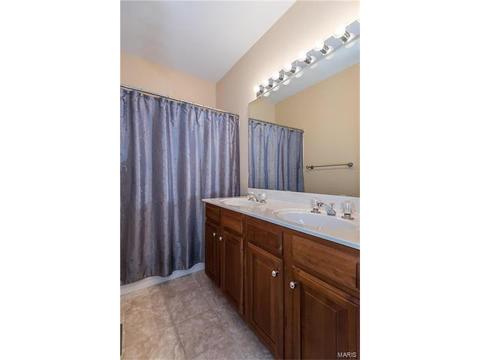 409 Bluff Meadow Dr, Ellisville, MO 63021 photo 42