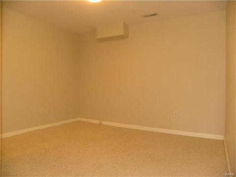 13337 Hiddendale Ln, Ballwin, MO 63021 photo 7