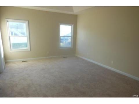 604 Sterling Terrace Dr, Saint Charles, MO 63301 photo 11