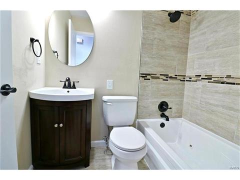 914 Broadhurst, Manchester, MO 63021 photo 16