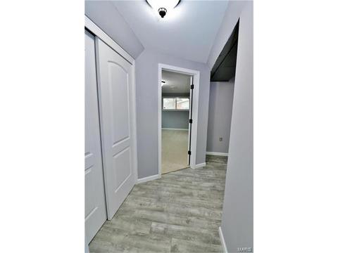 914 Broadhurst, Manchester, MO 63021 photo 32