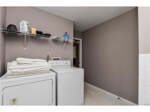 5555 Hennsley Cir, Weldon Spring, MO 63304 photo 14