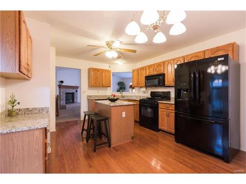 104 Keystone Xing, O'fallon, MO 63368 photo 3