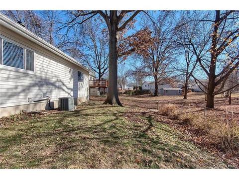 328 Sorrento, Ballwin, MO 63021 photo 26
