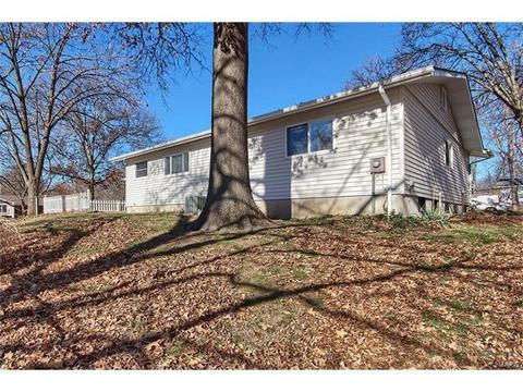 328 Sorrento, Ballwin, MO 63021 photo 27