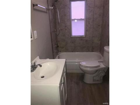 3716 Risch Ave, Saint Louis, MO 63125 photo 6