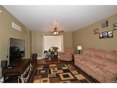 600 Midland Dr, O'fallon, MO 63366 photo 3