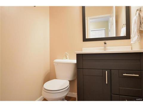 600 Midland Dr, O'fallon, MO 63366 photo 11