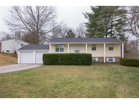 516 Ranch Dr, Manchester, MO 63011 photo 1