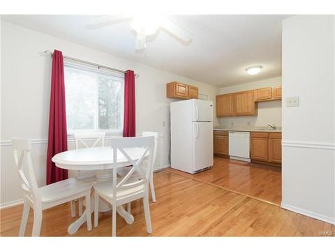 516 Ranch Dr, Manchester, MO 63011 photo 6