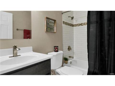 1377 Trading Post Ln, O'fallon, MO 63366 photo 9
