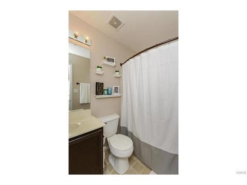 870 Brookmead Dr, O'fallon, MO 63366 photo 13