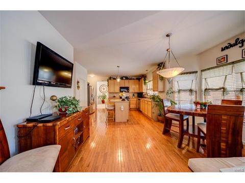 915 Midpoint Dr, O'fallon, MO 63366 photo 17