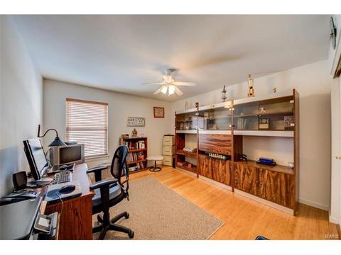 915 Midpoint Dr, O'fallon, MO 63366 photo 24