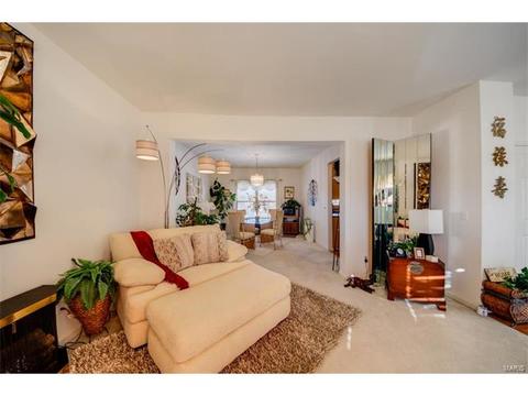 915 Midpoint Dr, O'fallon, MO 63366 photo 5
