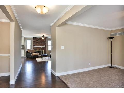 674 Dougherty Estates Dr, Ballwin, MO 63021 photo 4