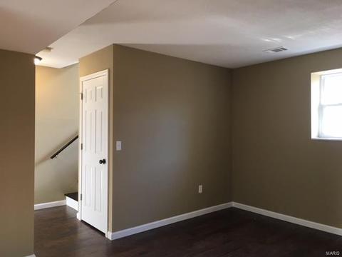 801 Pepper Ln, O'fallon, MO 63366 photo 8