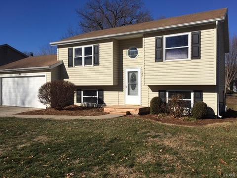 801 Pepper Ln, O'fallon, MO 63366 photo 1