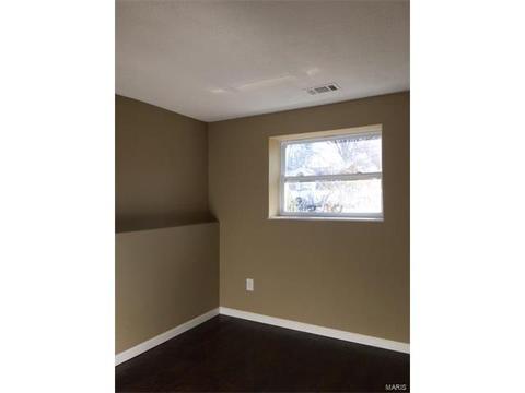 801 Pepper Ln, O'fallon, MO 63366 photo 10