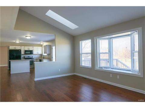 1235 Saddlemaker Ct, Saint Charles, MO 63304 photo 7