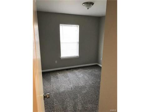 151 Royallmanor, O'fallon, MO 63368 photo 8