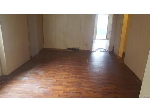 3823 S Compton Ave, Saint Louis, MO 63118 photo 10