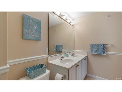 1609 Forest Springs Ln #D, Ballwin, MO 63021 photo 13