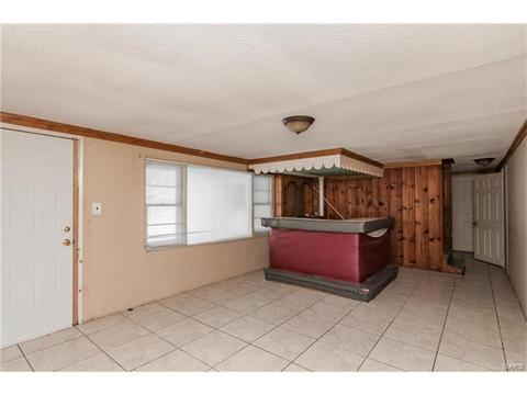 603 Ballman Ave, Saint Louis, MO 63135 photo 17