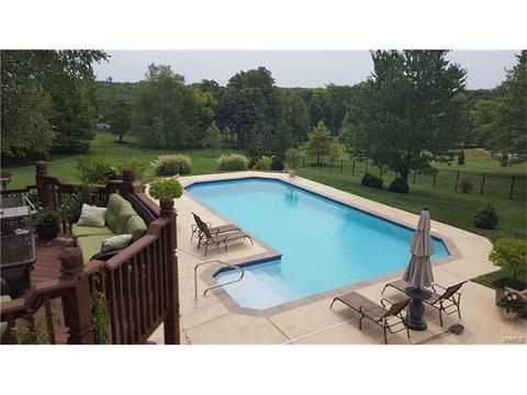 5341 Enchanted Dr, Weldon Spring, MO 63304 photo 2