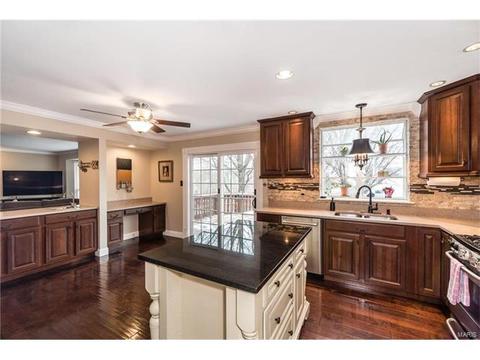2 Winegarden Ct, O'fallon, MO 63368 photo 4