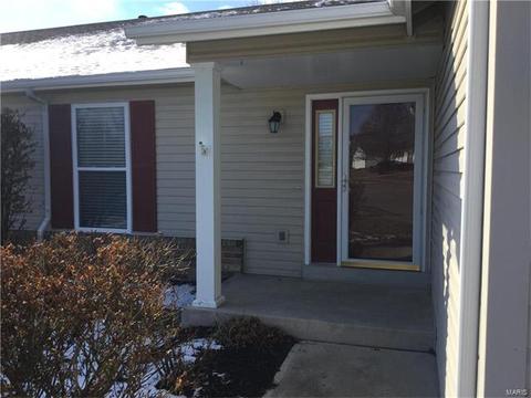 10 Mcgwire Ct, O'fallon, MO 63368 photo 2