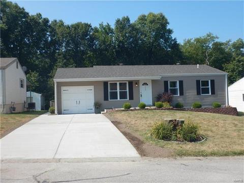 326 Hagemeister Dr, Eureka, MO 63025 photo 1