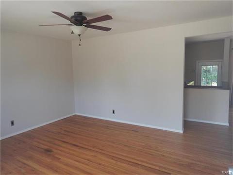 326 Hagemeister Dr, Eureka, MO 63025 photo 3