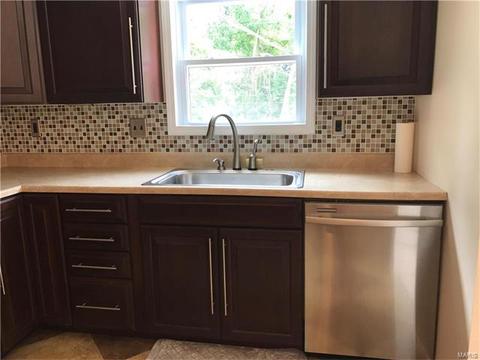 326 Hagemeister Dr, Eureka, MO 63025 photo 12