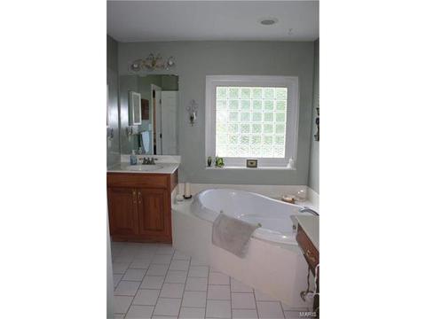 805 Nancy Ln, Weldon Spring, MO 63304 photo 26