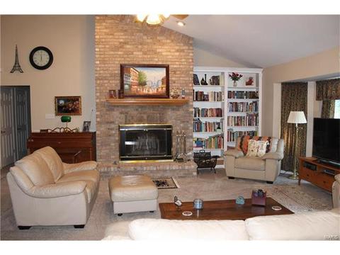 805 Nancy Ln, Weldon Spring, MO 63304 photo 13