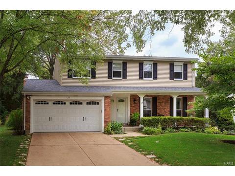 623 Oak Path Dr, Ballwin, MO 63011 photo 1