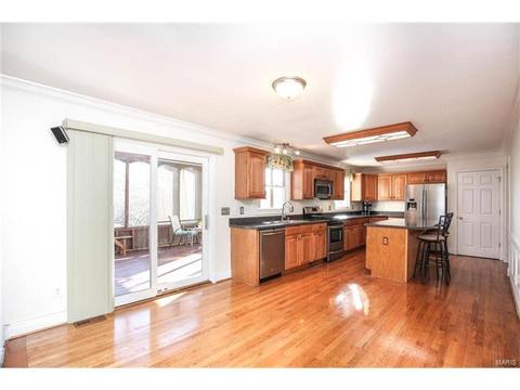 202 Westridge Parc, Ellisville, MO 63021 photo 11